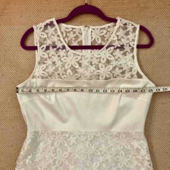 NWT Calvin Klein White Lace Dress 12 - Picture 6 of 8